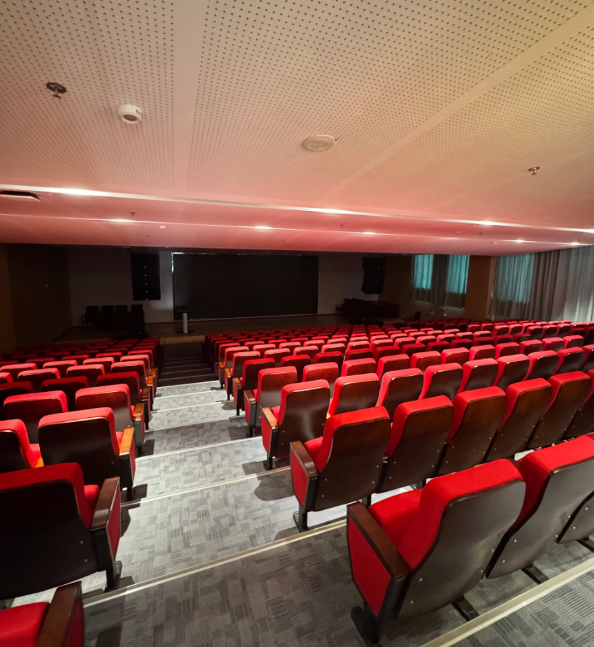 ����У԰�������޽硪��Сѧ��ӰԺ�����๦Ч����������ƻ�